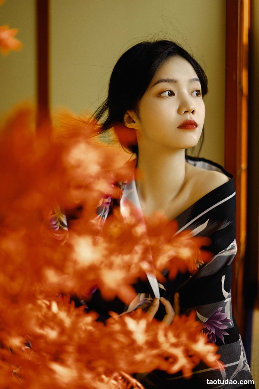 图片[2]-[YITUYU艺图语]2022.12.03 昭和戏梦 钟嫣[19+1P／61MB]-绅士图