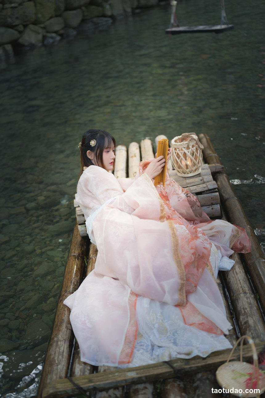 图片[3]-[YITUYU艺图语]2022.07.09 烟雨江南 兔子Zzz不吃胡萝卜[26+1P／273MB]-绅士图