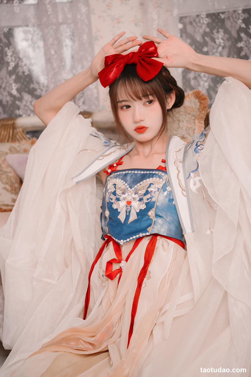 图片[4]-[YITUYU艺图语]2022.09.04 白雪华梦 兔子Zzz不吃胡萝卜[22+1P／92MB]-绅士图