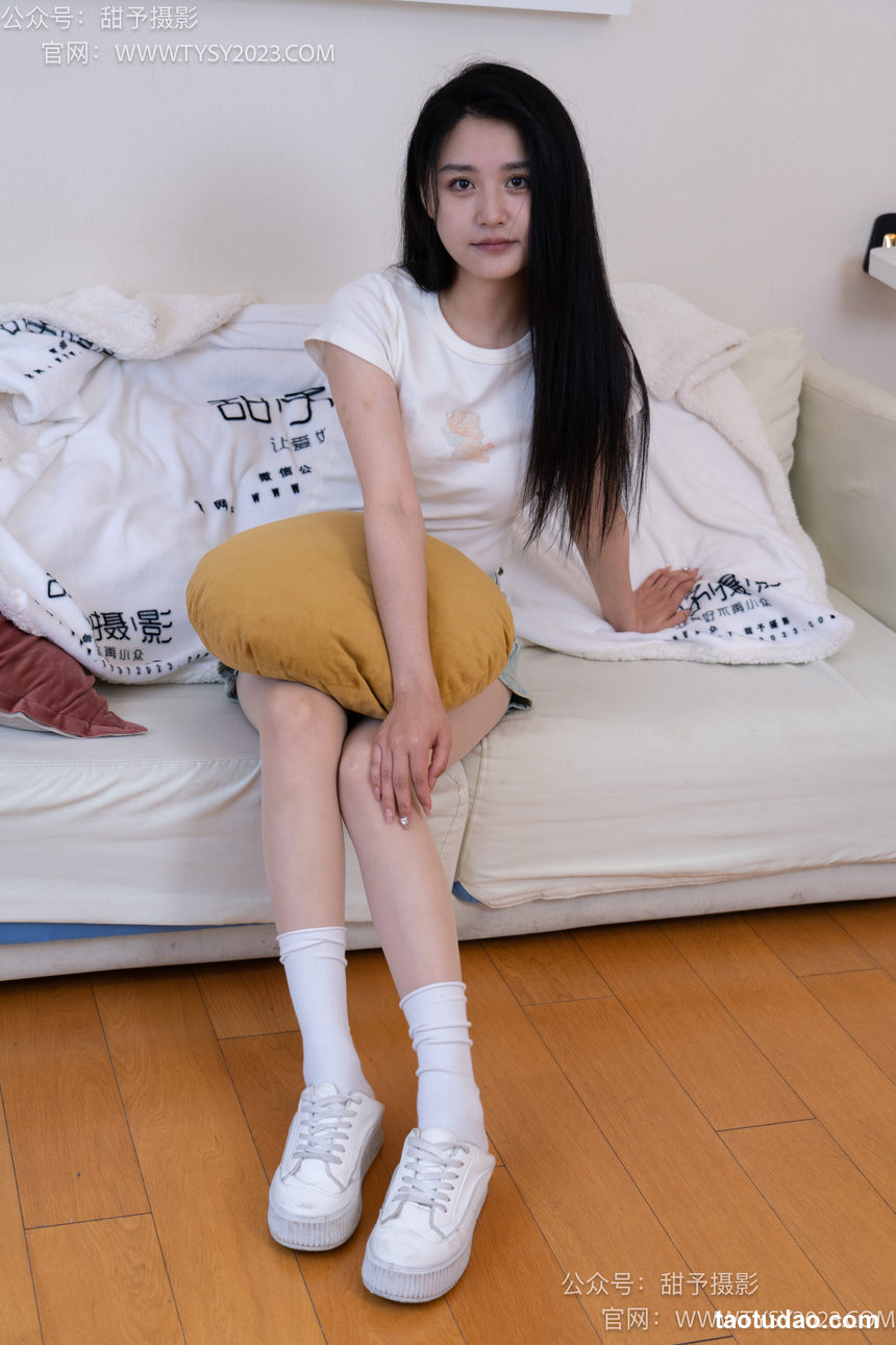 图片[2]-甜予摄影 NO.096 澜澜-板鞋、白棉袜、肉丝（脚尖加固款）[130P+2V／9.83GB]-绅士图