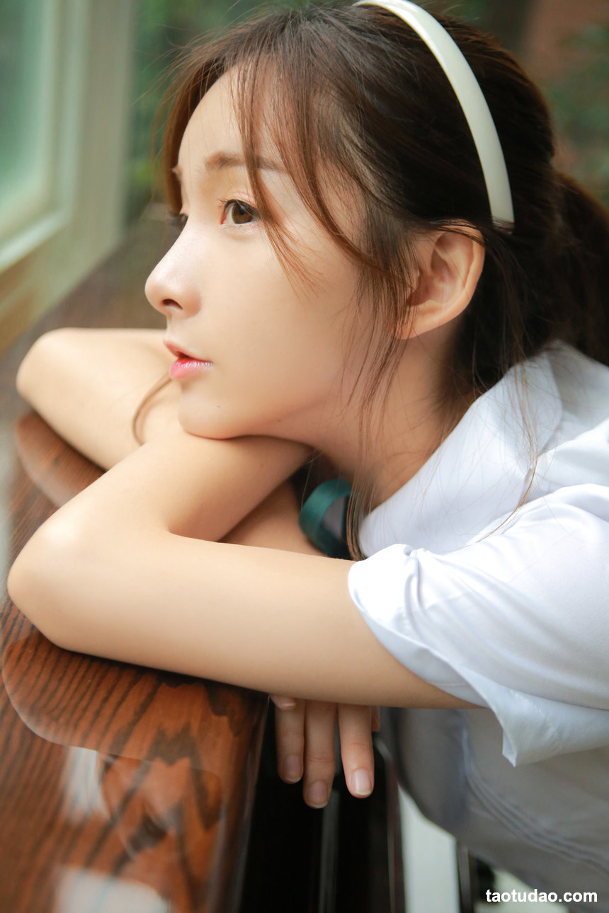 图片[2]-[YITUYU艺图语]2022.06.15 四月物语 SNH48-徐诗琪[29+1P／226MB]-绅士图