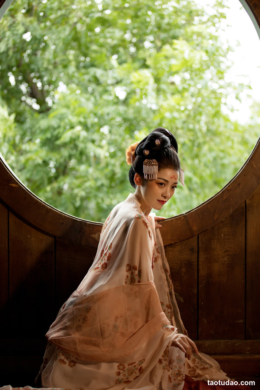 图片[4]-[YITUYU艺图语]2022.07.06 阙楼霓裳 清沅斋[42+1P／585MB]-绅士图