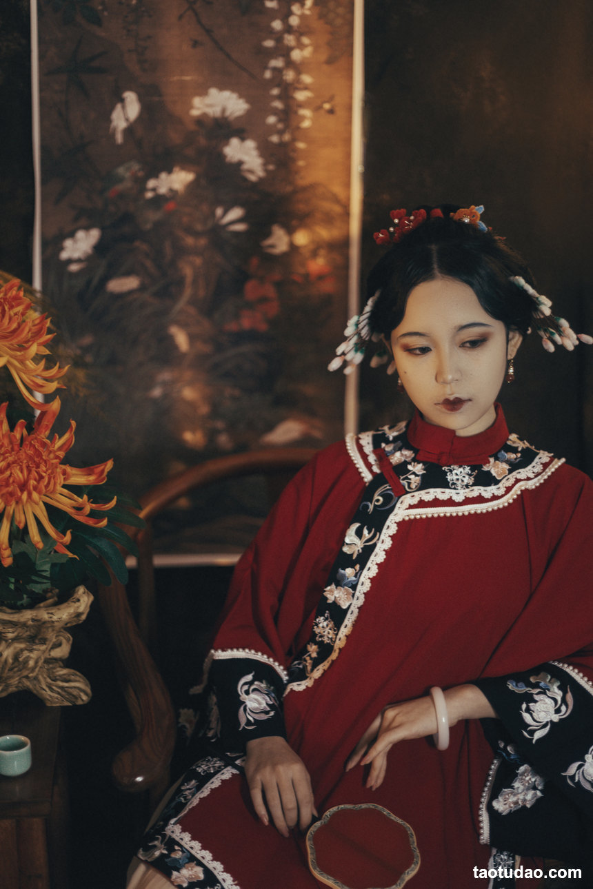 图片[4]-[YITUYU艺图语]2022.08.19 海棠 一只高高[27+1P／355MB]-绅士图