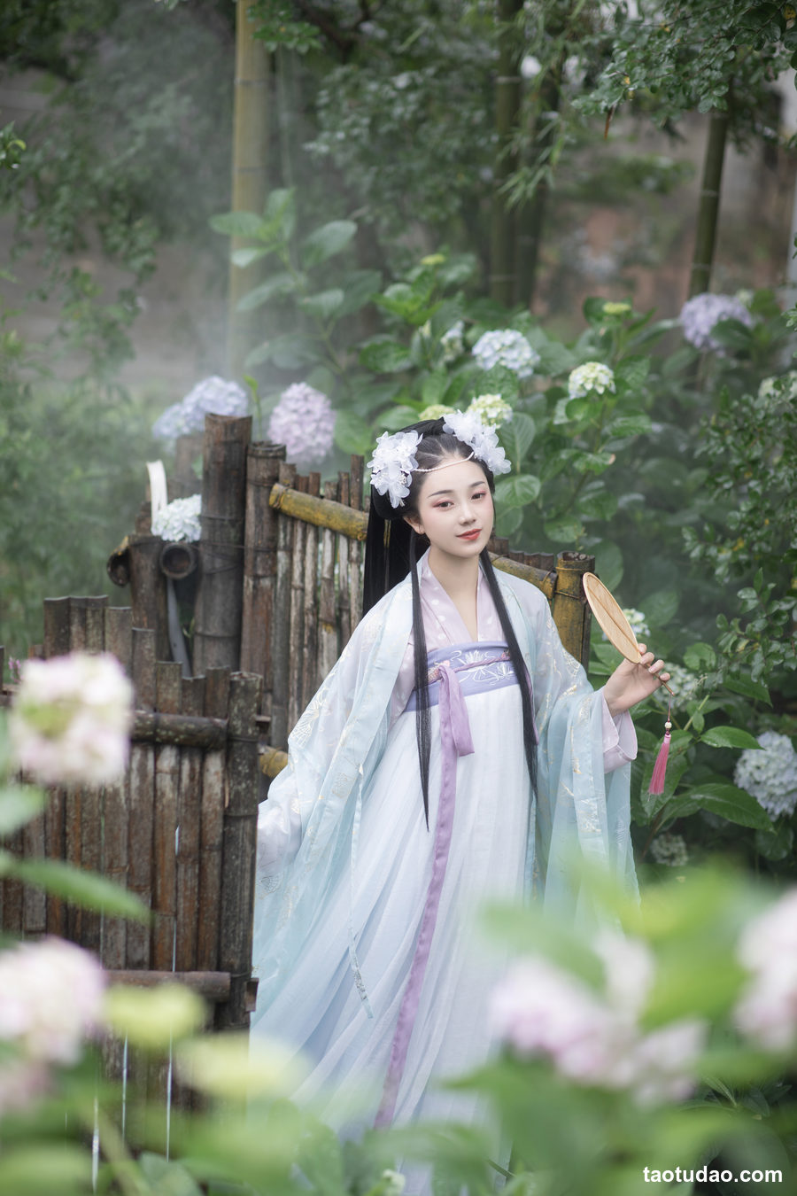 图片[2]-[YITUYU艺图语]2023.04.23 不知春 秋哒哒–[34+1P／460MB]-绅士图