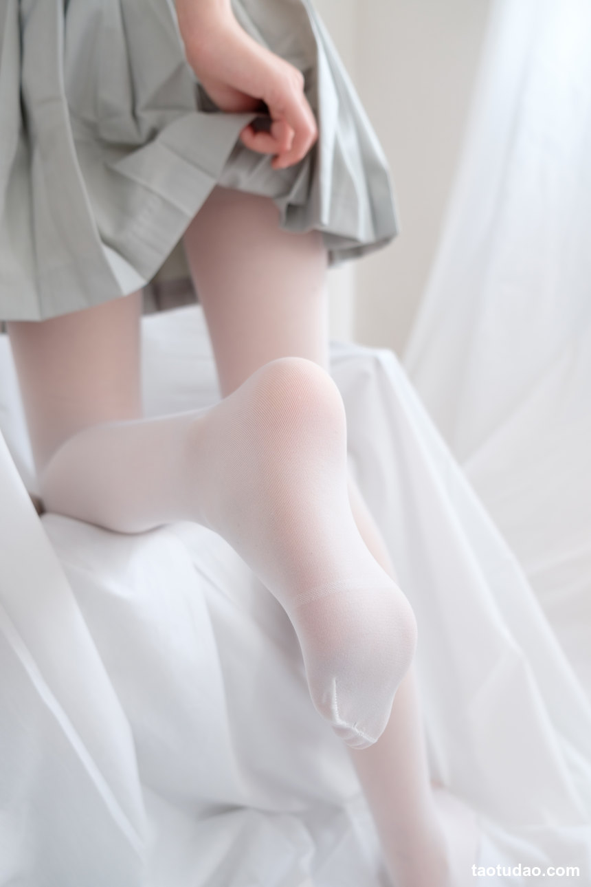 喵写真 VOL.020 丝袜百褶裙 [85P-580MB]-艺库