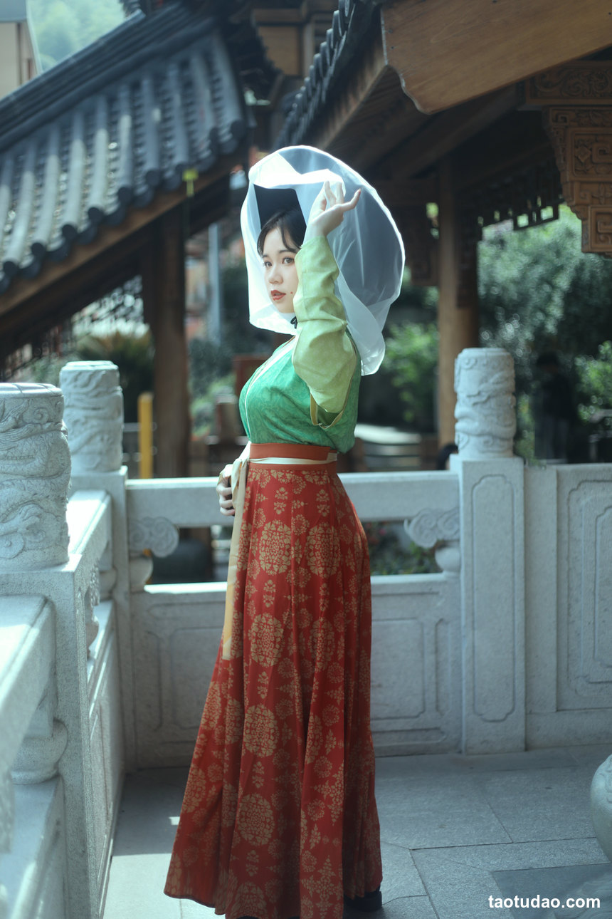 图片[2]-[YITUYU艺图语]2022.08.14 踏青 一只高高[21+1P／248MB]-绅士图