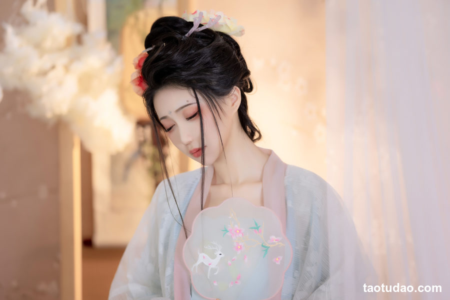 图片[2]-[YITUYU艺图语]2023.02.22 闲观 绮罗生的小苏苏[27+1P／152MB]-绅士图