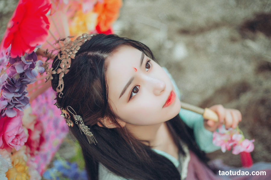 图片[2]-[YITUYU艺图语]2023.04.29 香客 公子不坏__[36+1P／299MB]-绅士图