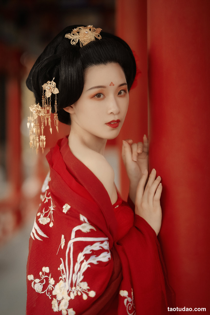 图片[2]-[YITUYU艺图语]2022.05.18 过华清宫 _喵喵家的小鱼干_[21+1P／354MB]-绅士图