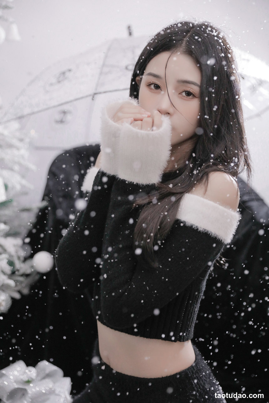 图片[4]-[YITUYU艺图语]2022.12.11 圣诞少女 馨瑶XINYAO[24+1P／301MB]-绅士图