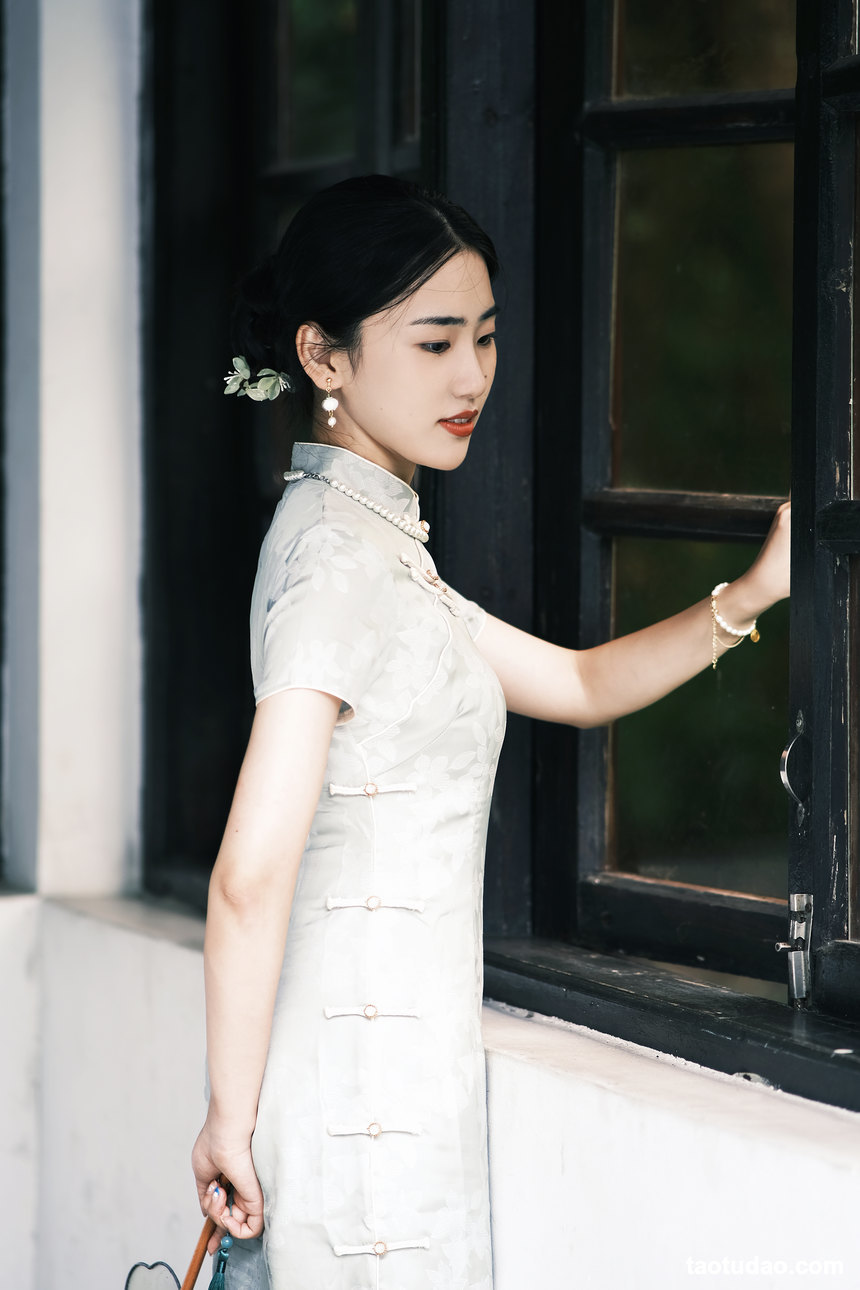 图片[4]-[YITUYU艺图语]2022.08.25 烟雨江南 尹儿[21+1P／169MB]-绅士图