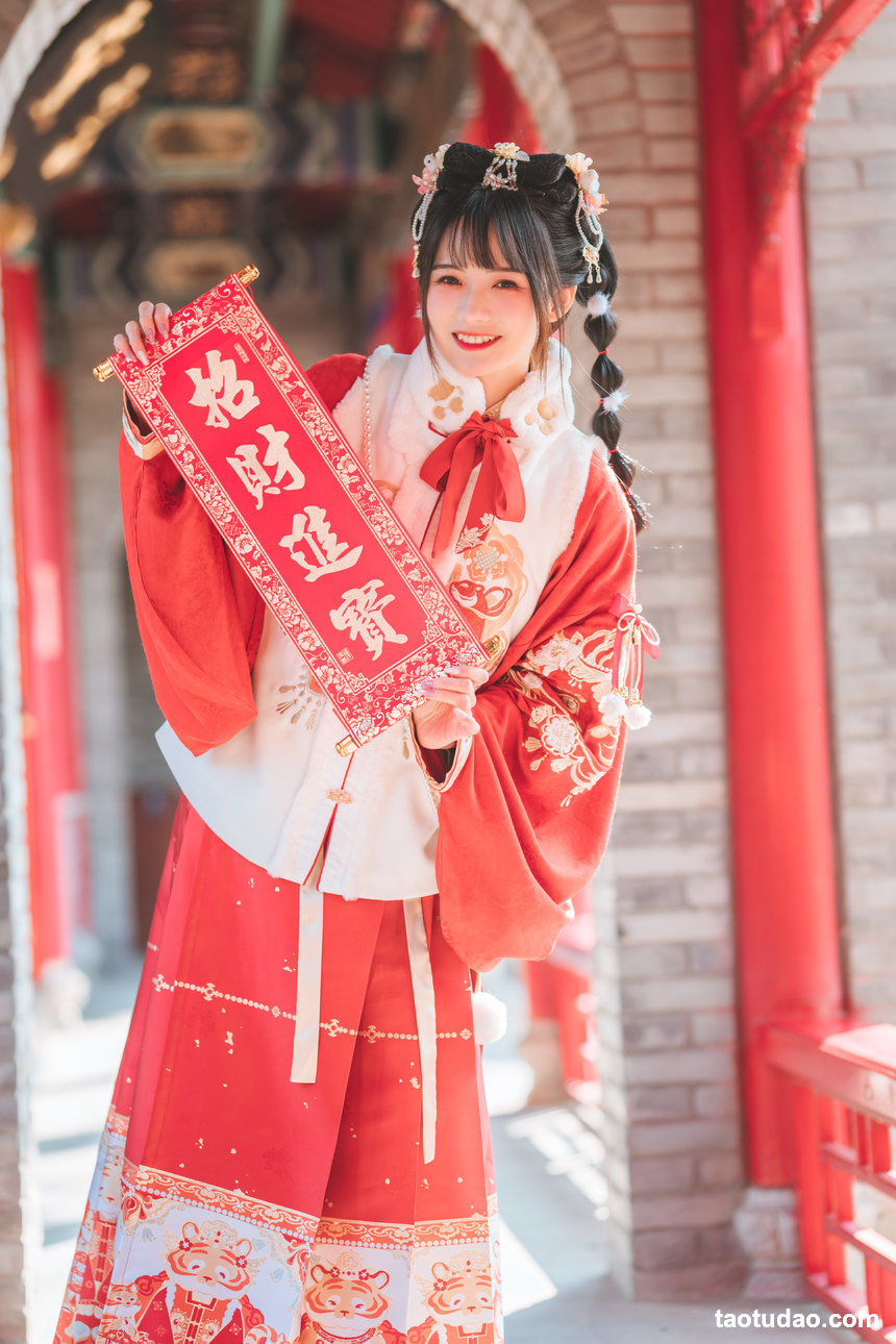 图片[3]-[YITUYU艺图语]2022.04.24 可爱新年 兔子Zzz不吃胡萝卜[26+1P／229MB]-绅士图