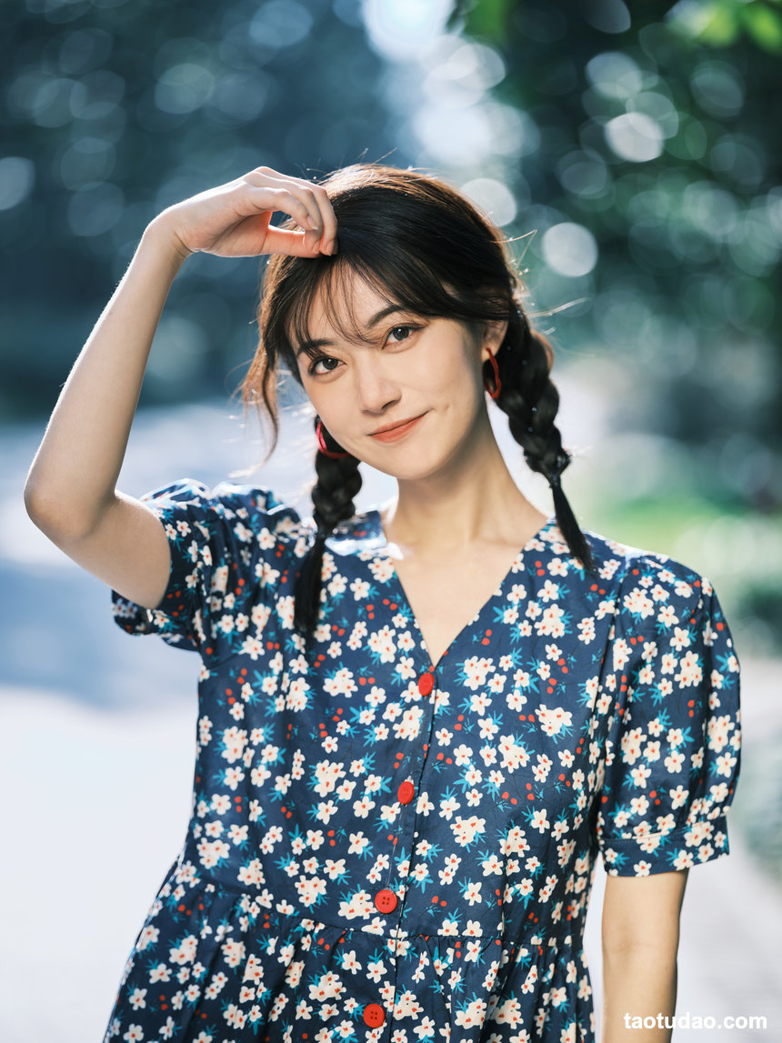 图片[3]-[YITUYU艺图语]2022.04.24 复古碎花裙 飞鸟咕咕-[30+1P／705MB]-绅士图