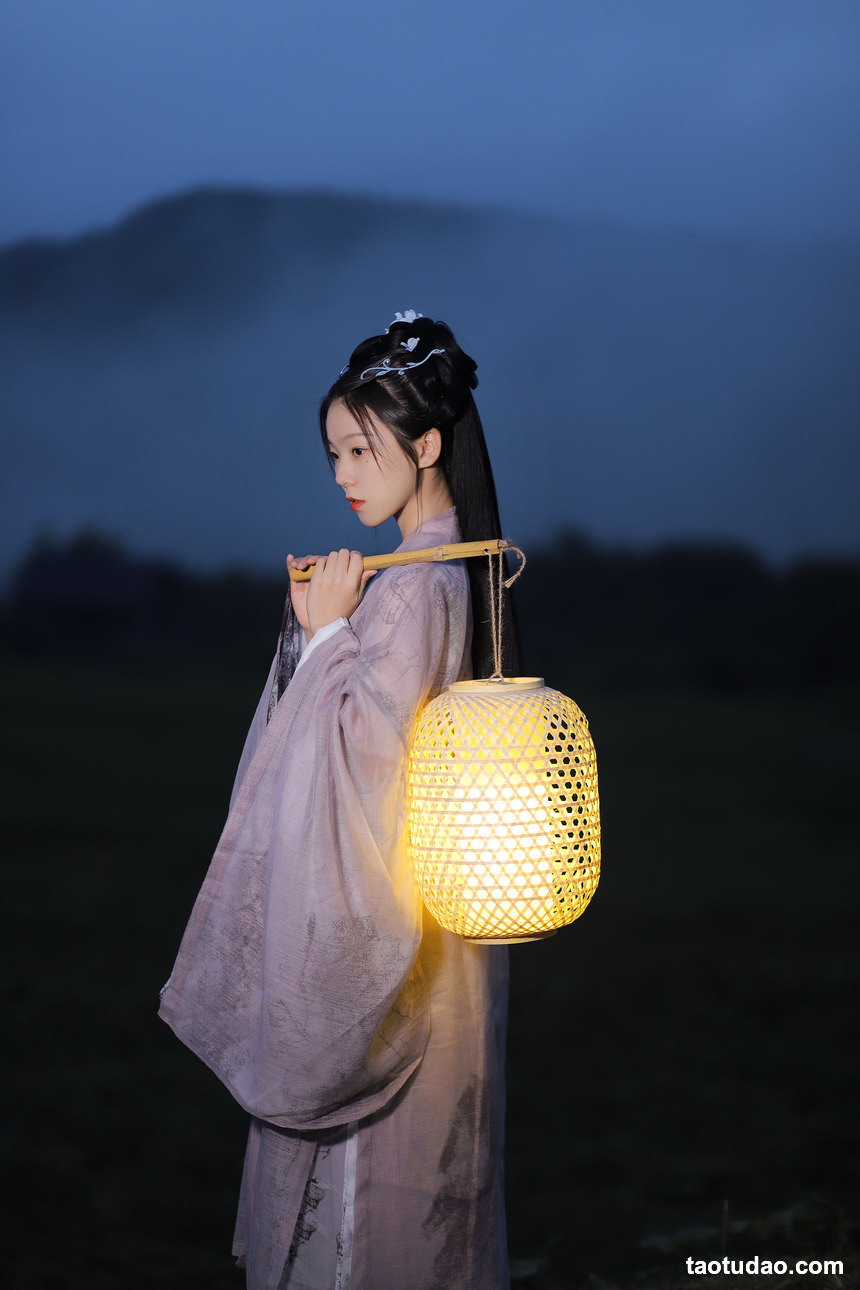 图片[2]-[YITUYU艺图语]2022.02.05 提灯照河山 一方伊人yi[21+1P／239MB]-绅士图