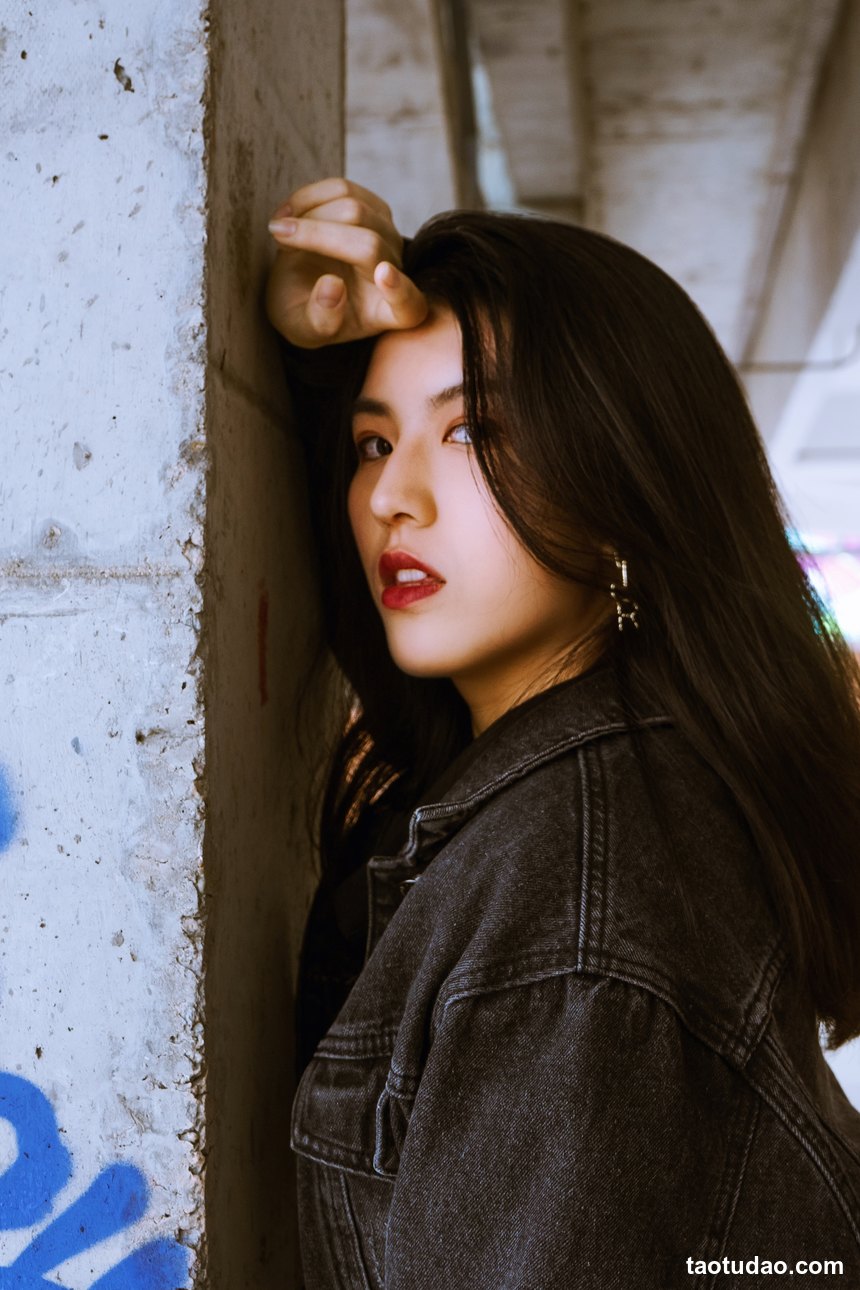 图片[3]-[YITUYU艺图语]2022.12.02 工业废土 怡柔[22+1P／223MB]-绅士图