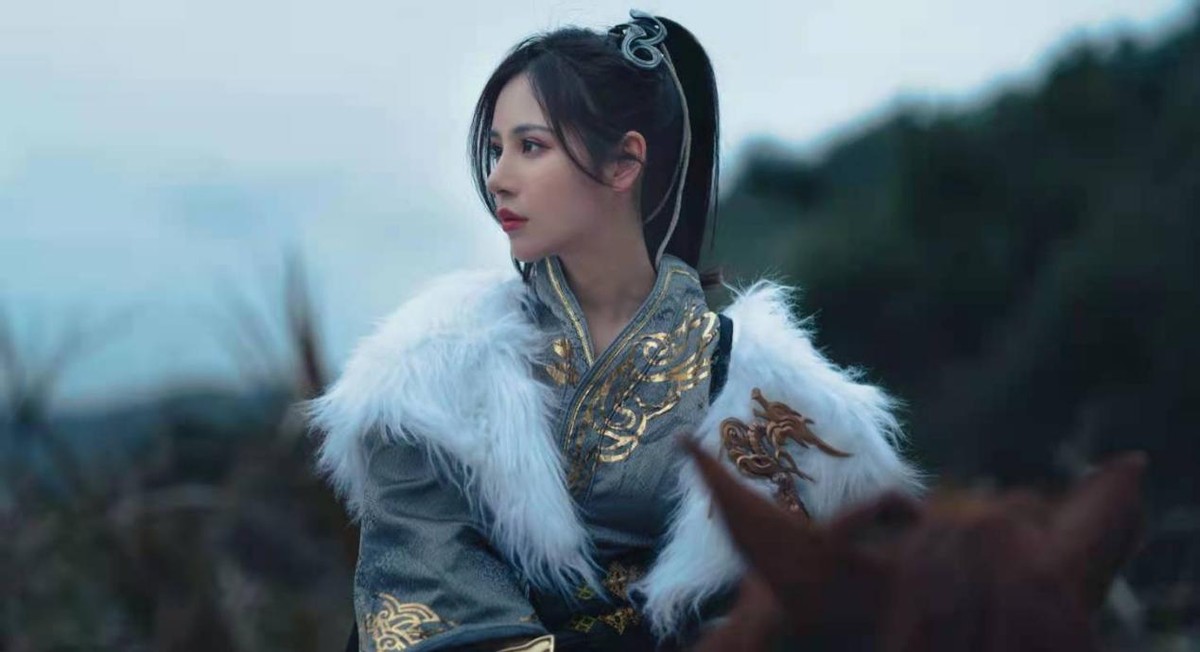 Coser为还原角色有多拼?有人亲手缝衣服,有人冬天露白腿