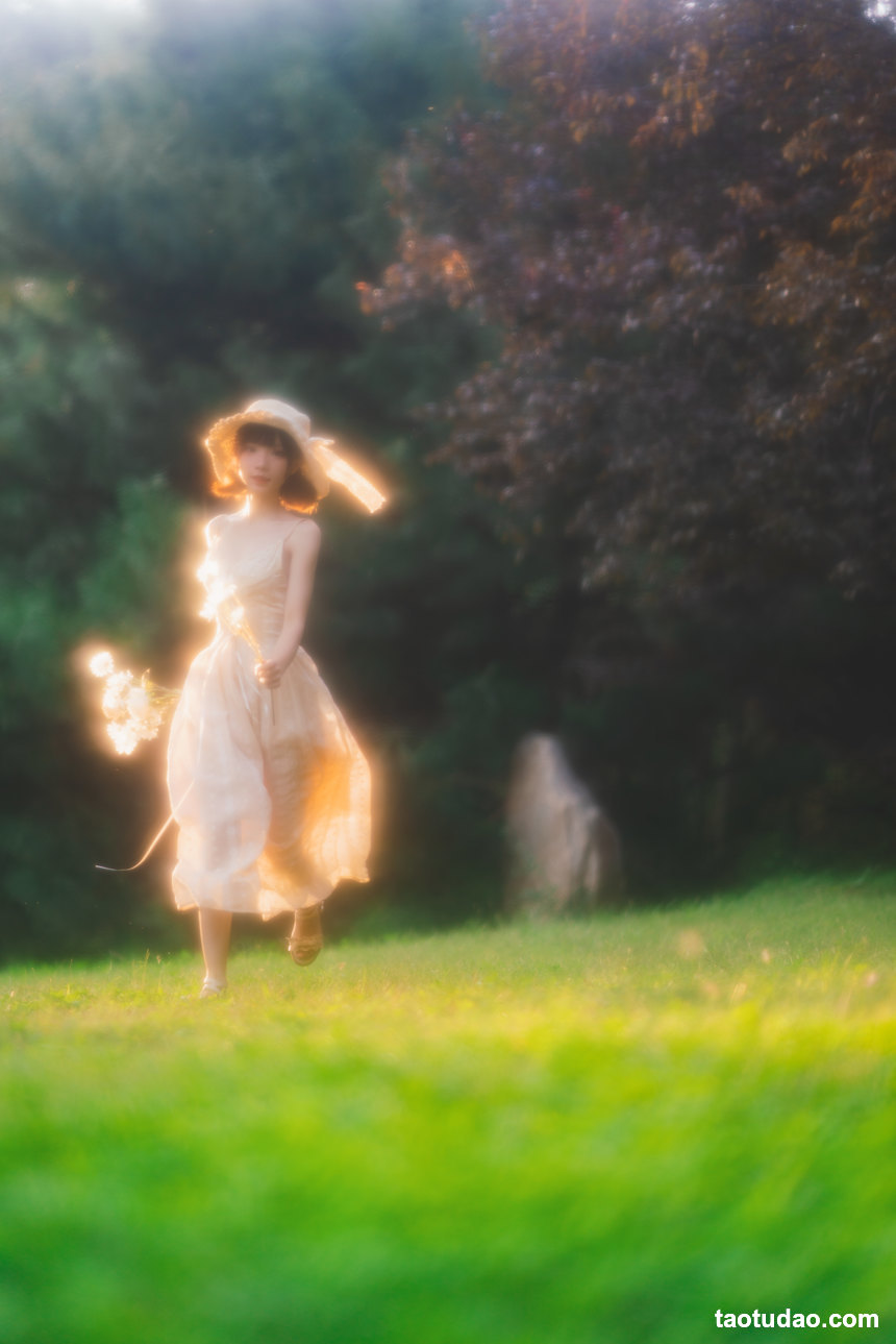 图片[2]-[YITUYU艺图语]2022.06.09 贩卖黄昏 花柒Hana[25+1P／456MB]-绅士图