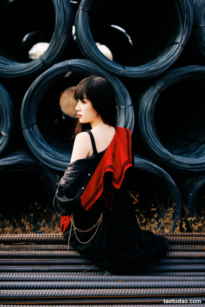 图片[4]-[YITUYU艺图语]2022.12.01 不良JK 见贤-K[52+1P／570MB]-绅士图