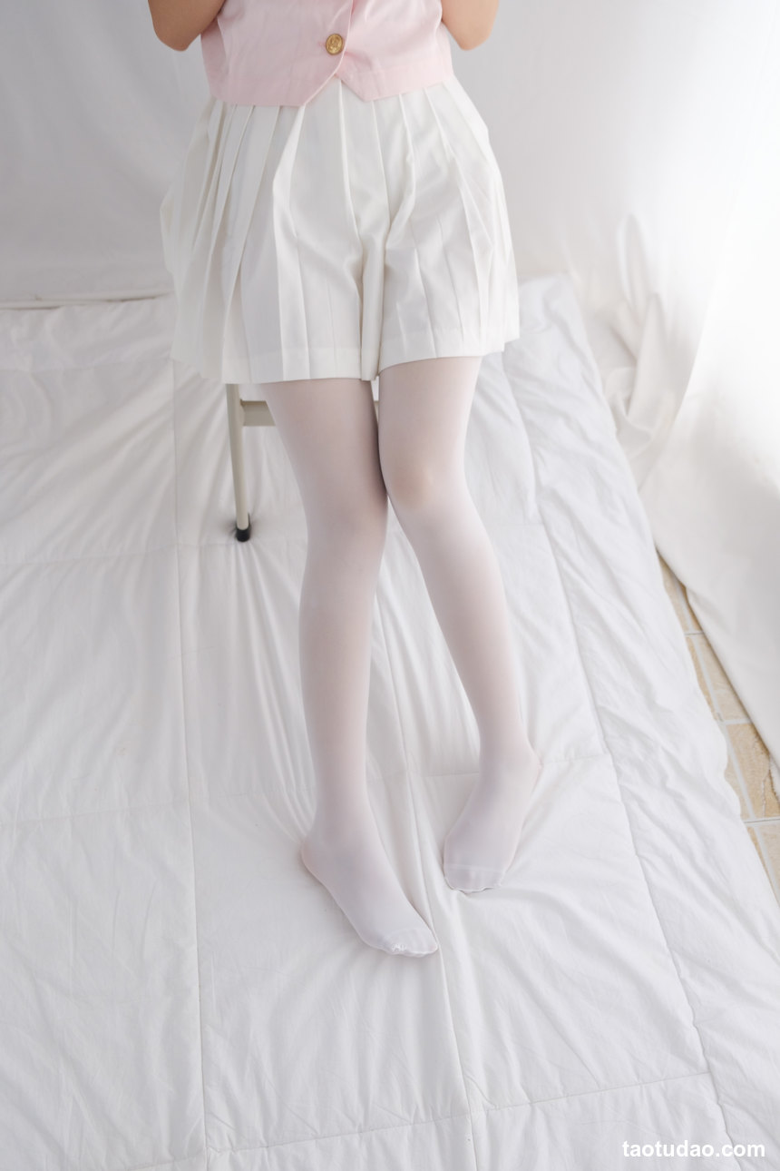 图片[4]-喵写真 VOL.007 课桌上白丝水手服 [55P-360MB]-绅士图