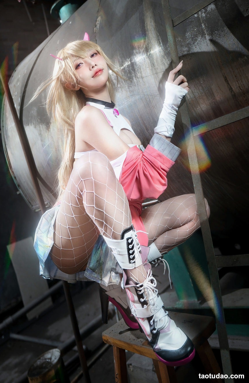 图片[3]-走路摇zly NO.014 nikke胜利女神 毒蛇 [9P-111MB]-绅士图