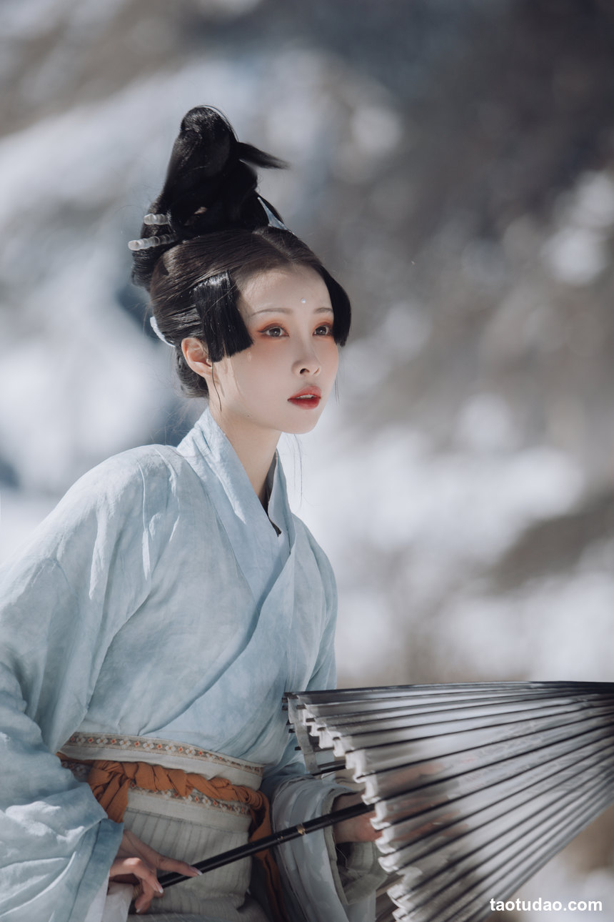 图片[4]-[YITUYU艺图语]2022.09.18 风回雪 姌Rr[20+1P／235MB]-绅士图