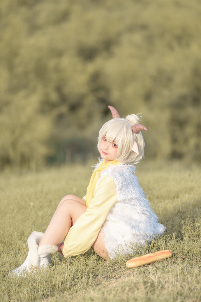 COS:《喜羊羊与灰太狼》懒羊羊COS
