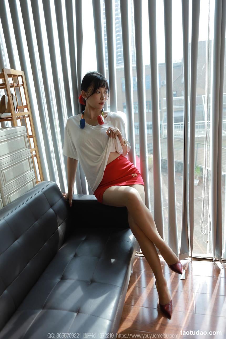 图片[3]-[IESS异思趣向] 2024.08.20 丝享家 1826 秋秋《白T红裙》[82P-71.2M]-绅士图