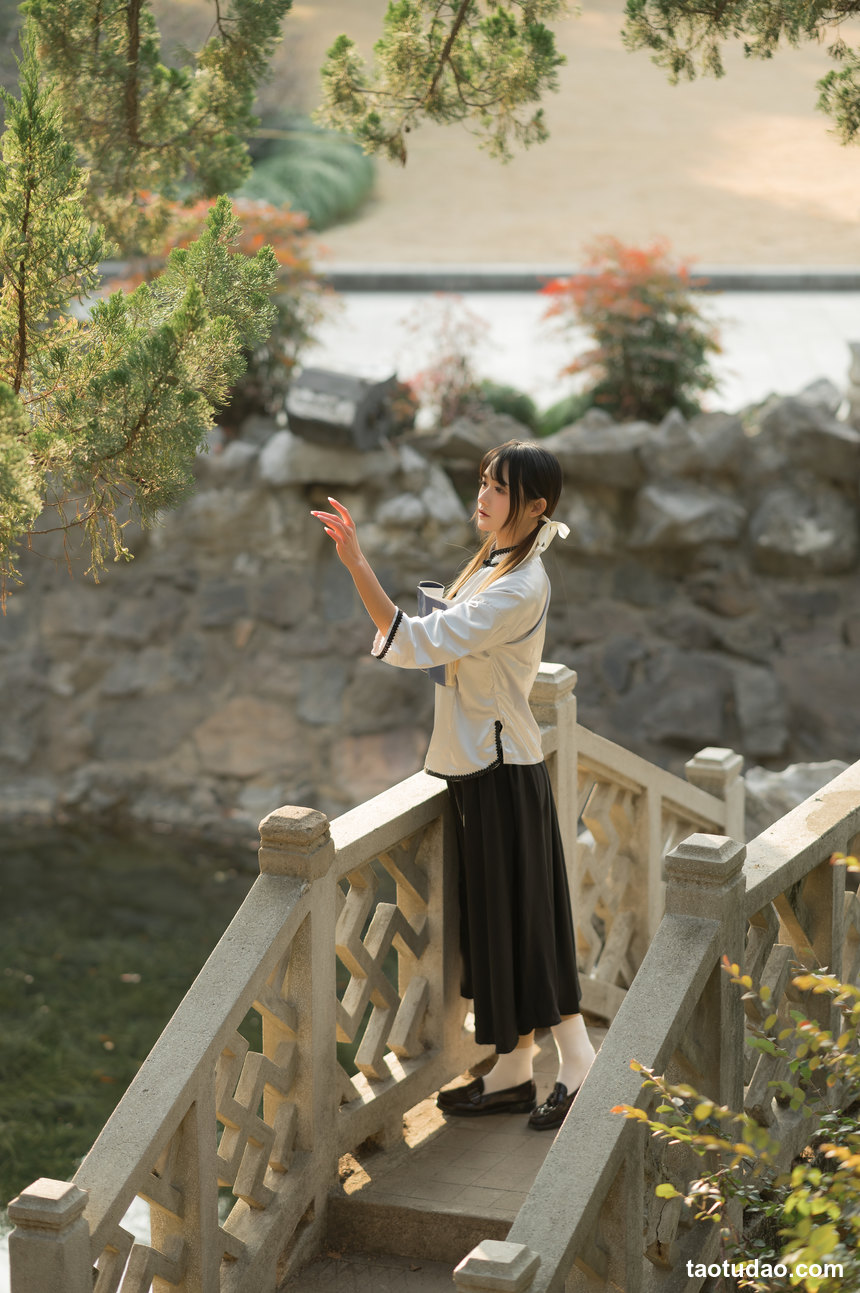 图片[2]-[YITUYU艺图语]2022.06.03 粉色草海 贰加六[21+1P／244MB]-绅士图