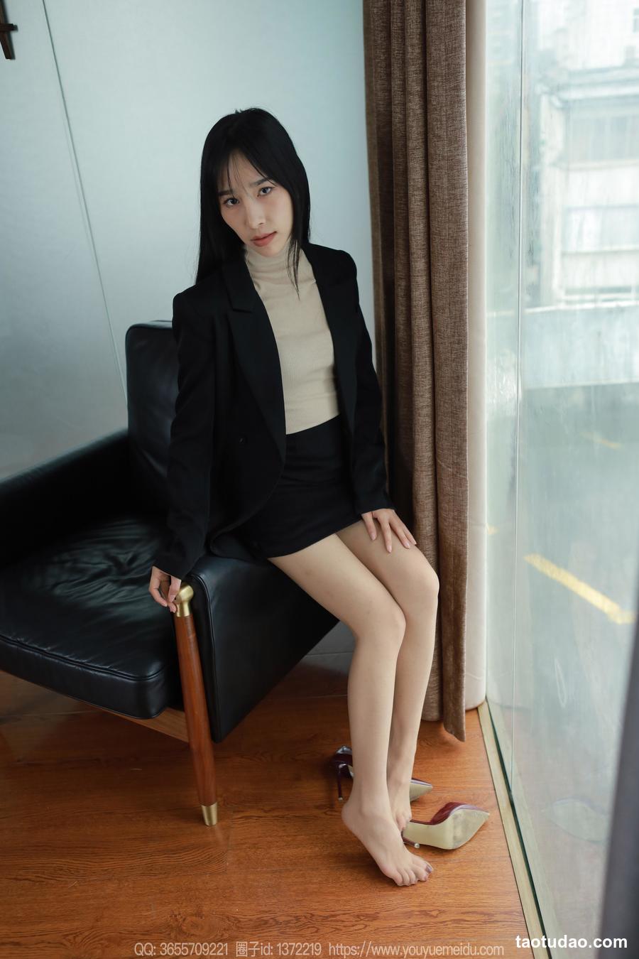 图片[2]-[IESS异思趣向] 2024.03.20 丝享家 1694 美子《OL小黑裙》[89P-63MB]-绅士图