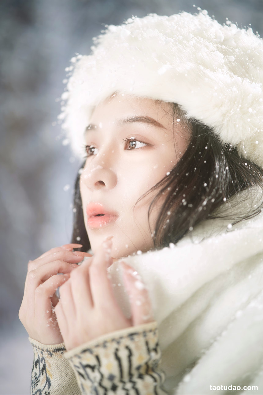 图片[2]-[YITUYU艺图语]2023.01.07 动人的冬季 小苏[23+1P／230MB]-绅士图