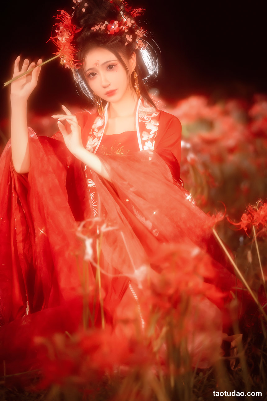 图片[3]-[YITUYU艺图语]2022.12.07 彼岸花 -绮罗生的小苏苏-[31+1P／337MB]-绅士图