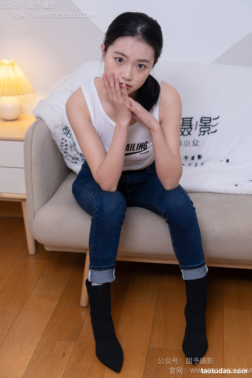 图片[2]-甜予摄影 NO.069 齐齐-短靴、人字拖、短白棉袜、长白棉袜、裸足[167P+2V／11.4GB]-绅士图