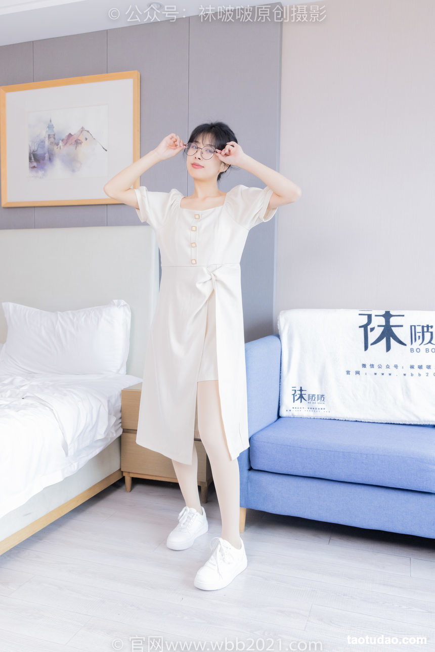 [BoBoSocks袜啵啵]NO.483 奶油-板鞋、白船袜厚肉丝叠穿、厚肉丝、瑜伽动作、船袜和丝袜分别踩葡萄剧情[170P+1V／7.13GB]-绅士图