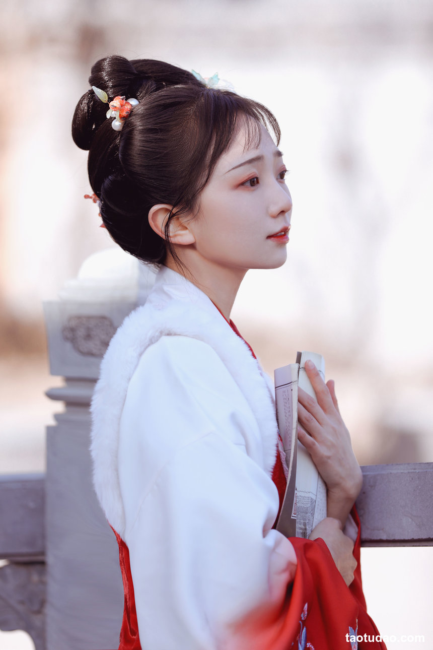 图片[3]-[YITUYU艺图语]2022.09.29 吹梦西洲 阿牛诅咒你快乐[24+1P／66MB]-绅士图