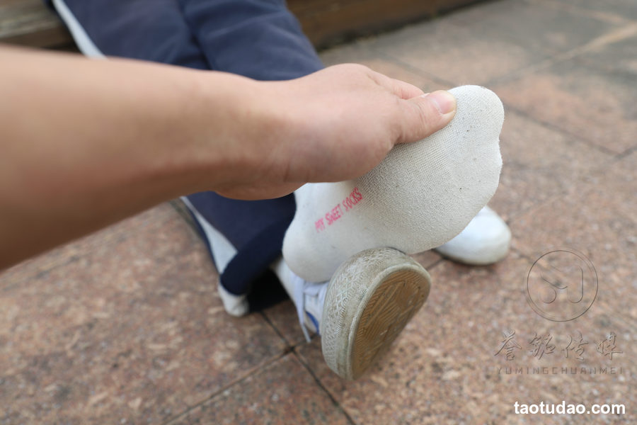 图片[2]-[誉铭传媒]袜足摄影 2019年《2月会员专享作品》[145P+1V／1.35GB]-绅士图