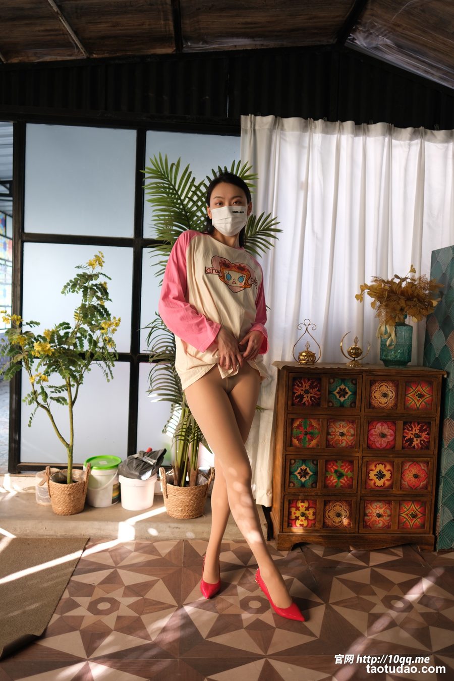 图片[2]-[ROSI口罩系列]2024.03.08 NO.2826[55+1P／70MB]-绅士图