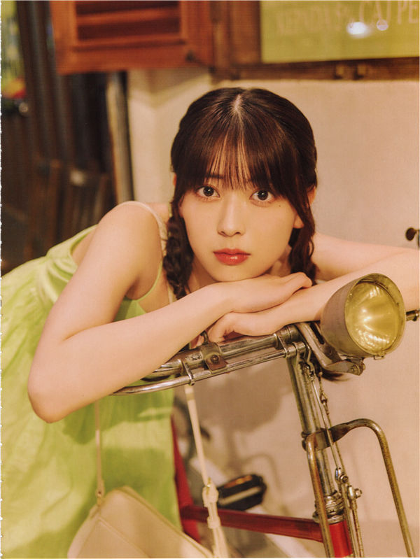 图片[2]-岩本莲加1ST写真集《いたずらな風》高清全本[150P]-绅士图