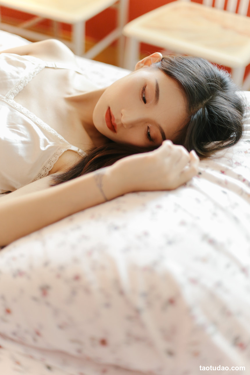 图片[2]-[YITUYU艺图语]2022.11.21 似梦非梦 吾蕊-[39+1P／298MB]-绅士图