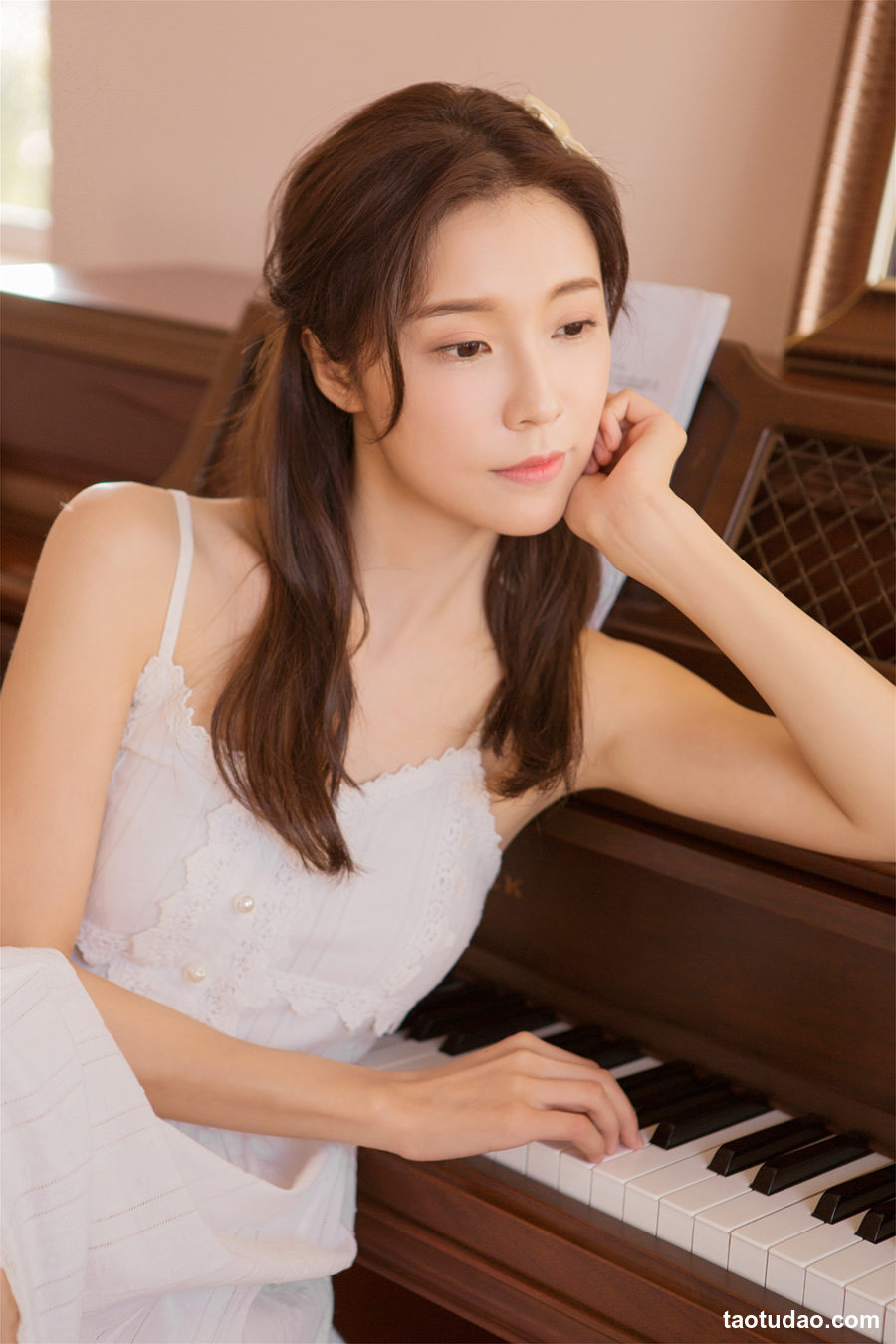 图片[3]-[YALAYI雅拉伊]2023.09.29 NO.1073 小恐龙睡衣 若婷[45+1P／231MB]-绅士图