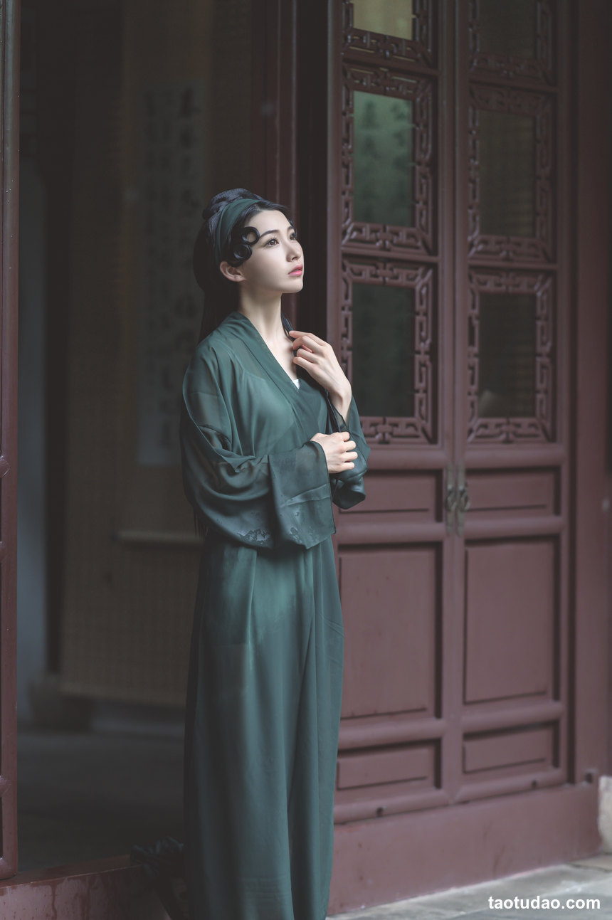 图片[2]-[YITUYU艺图语]2022.06.07 青蛇 海星星_seastar[43+1P／414MB]-绅士图