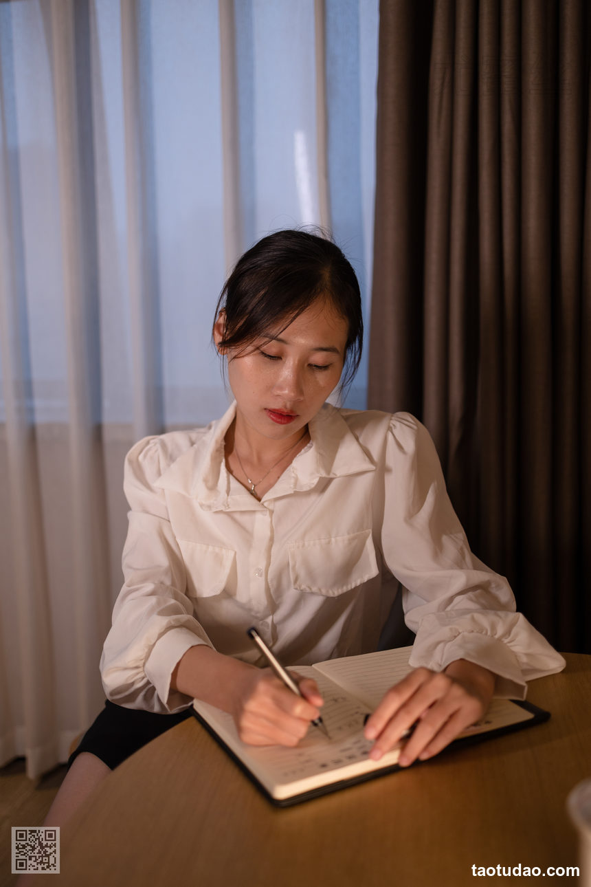 图片[2]-[尤蜜丝]穿搭写真 NO.117[58P／528MB]-绅士图