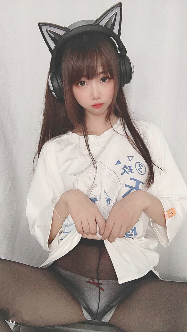 Cos小姐姐雪琪 - 干物妹 / 31P5V-244MB / cos萌妹-绅士图