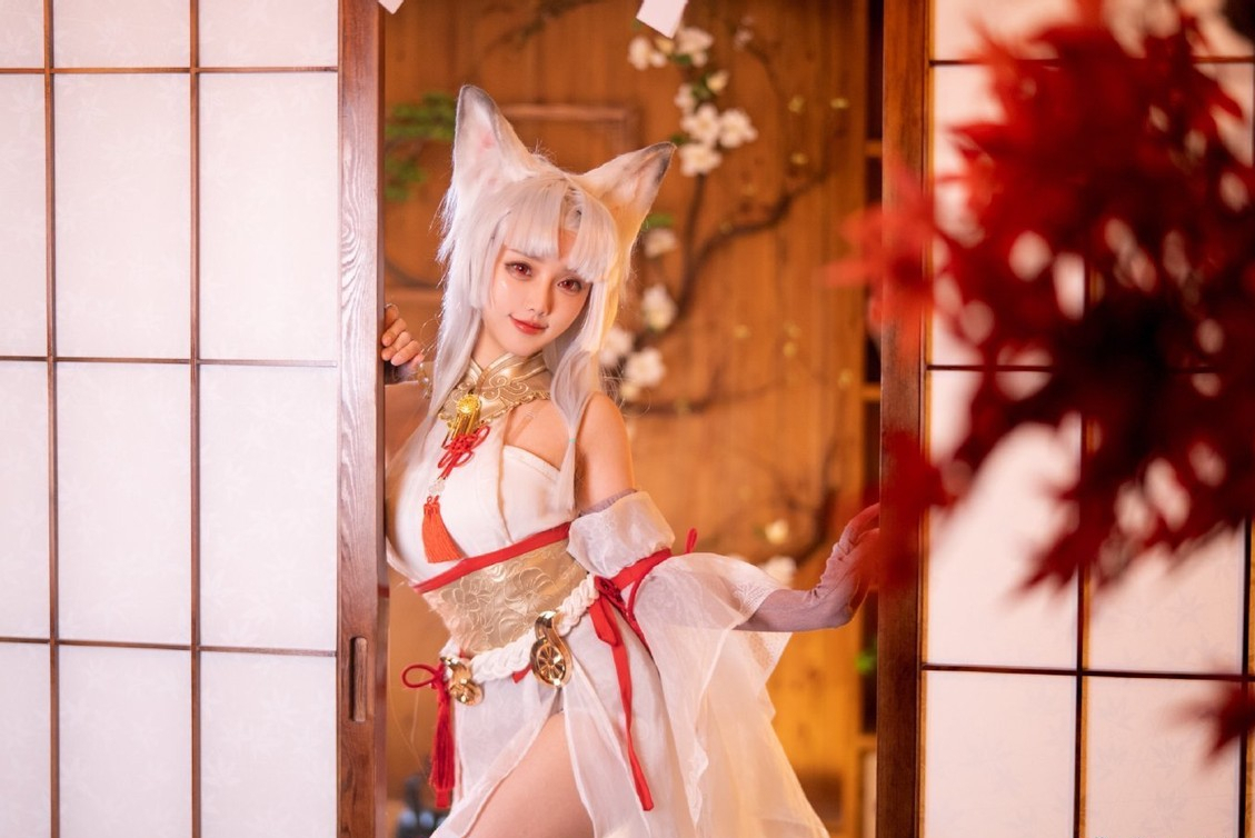 关掉美颜的永劫Coser,颜值依然在线,网友:这回迦南肤色对上了