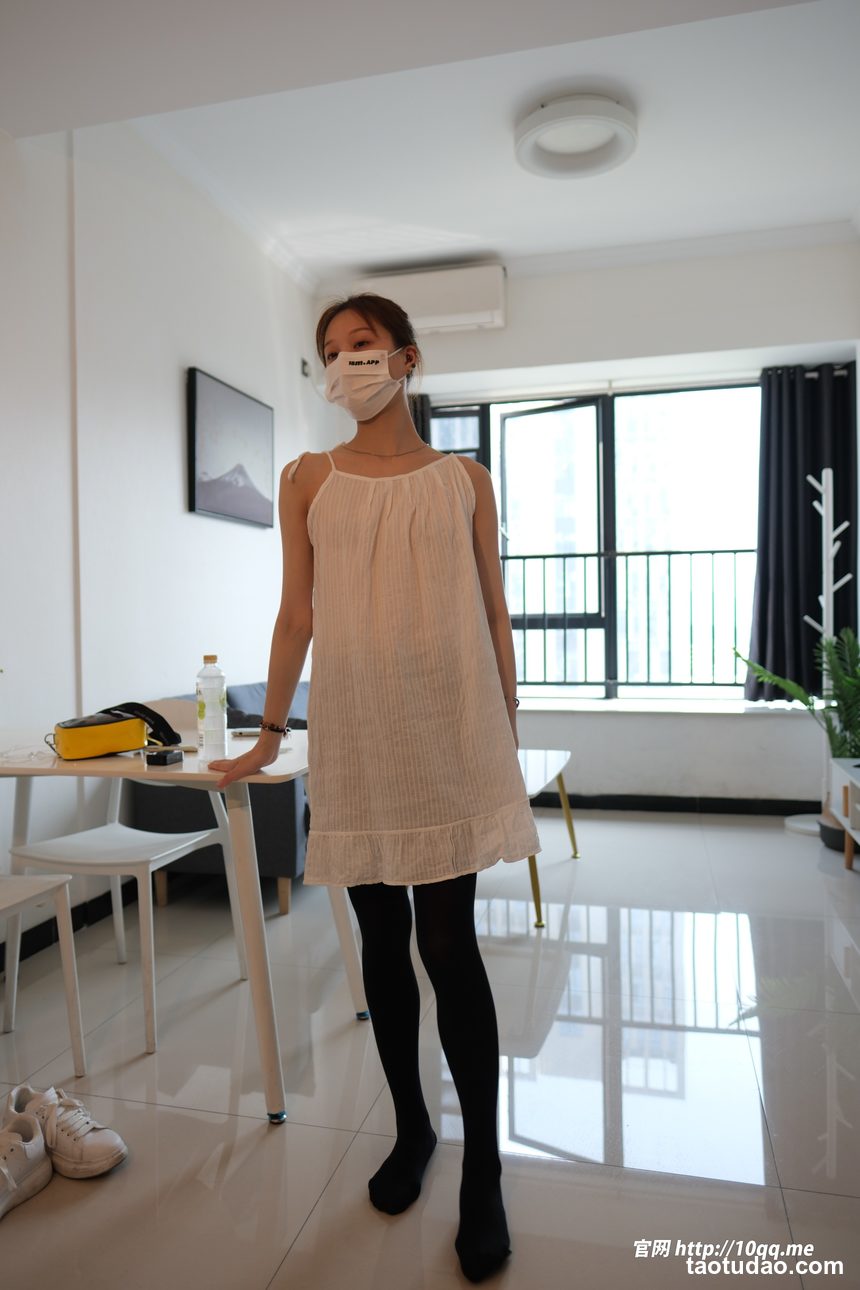 图片[2]-[ROSI口罩系列]2024.07.04 NO.2944[47+1P／37MB]-绅士图