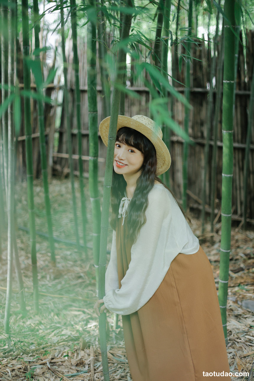 图片[3]-[YITUYU艺图语]2022.11.07 山间竹林 蓝胖子-[21+1P／173MB]-绅士图