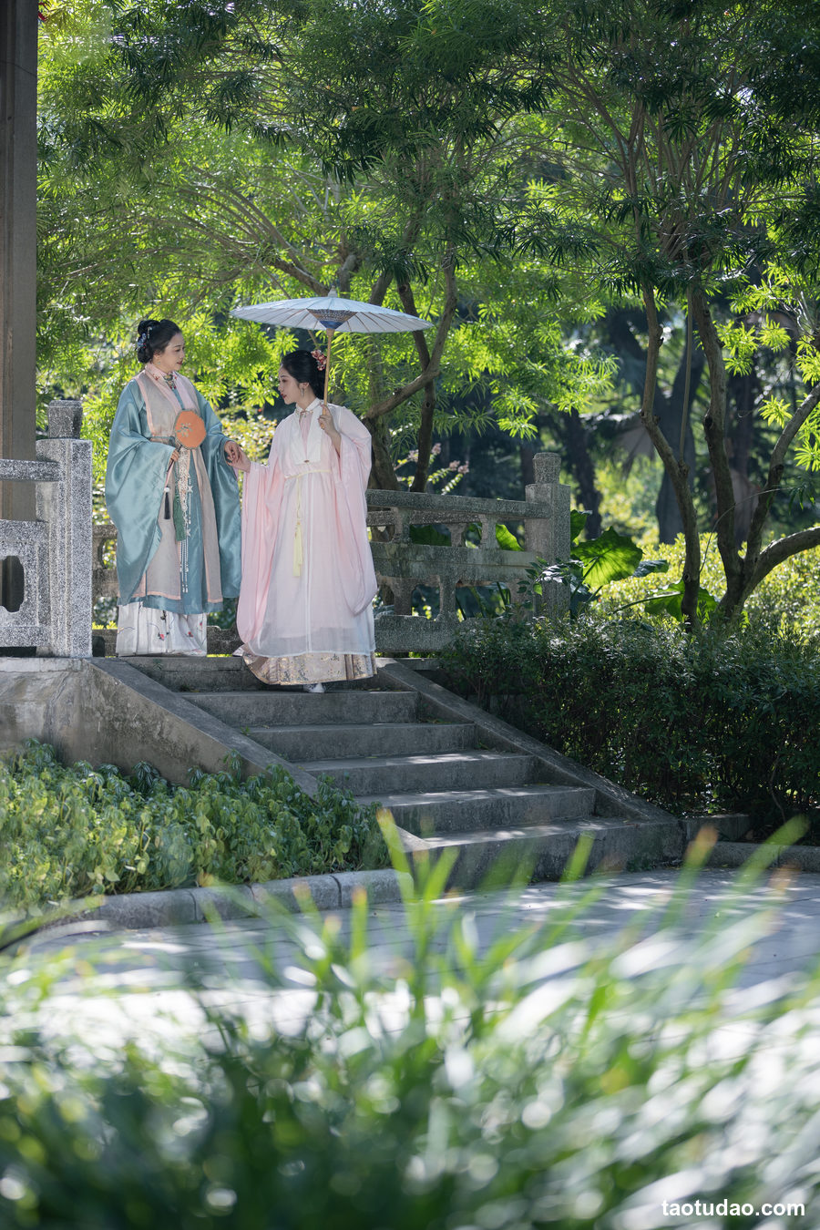 图片[4]-[YITUYU艺图语]2023.04.18 墨萱图 沉诗思 [32+1P／356MB]-绅士图