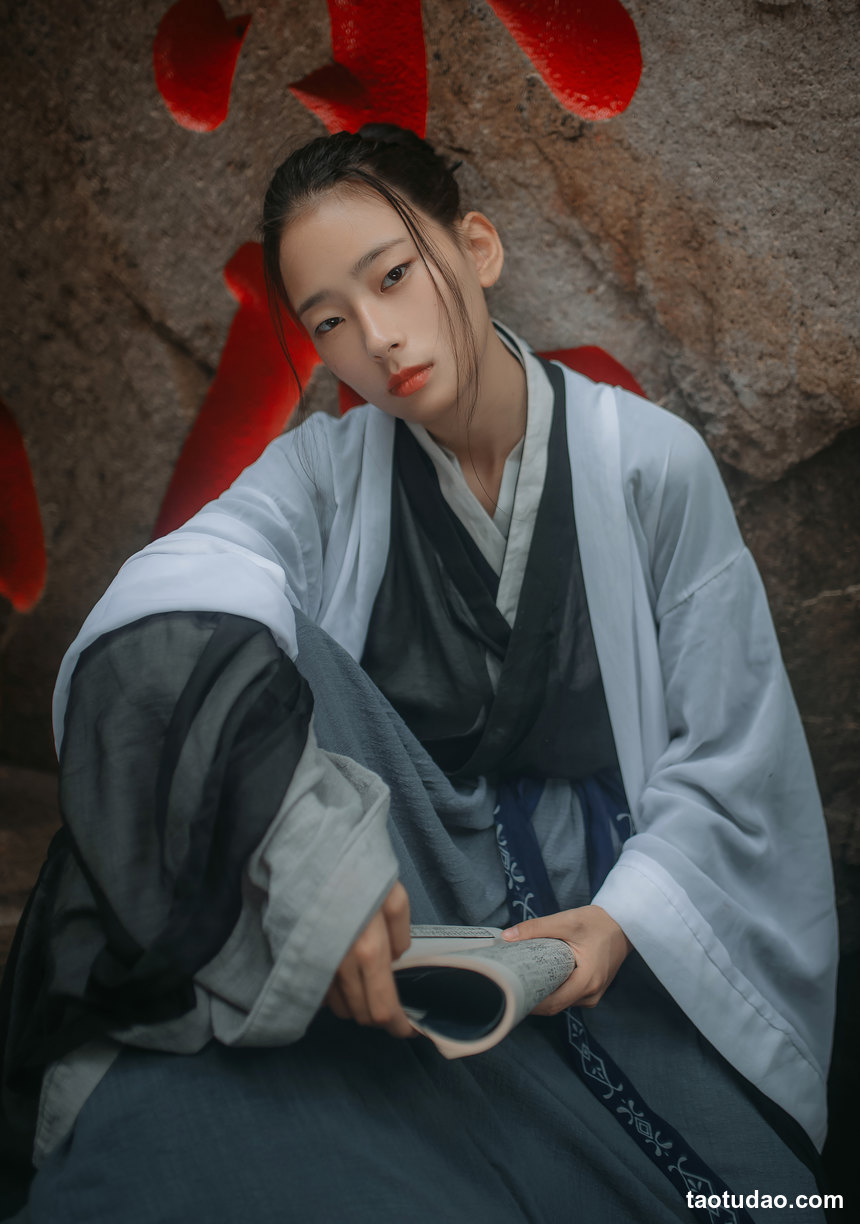 图片[3]-[YITUYU艺图语]2022.04.09 青山 叶初婳[25+1P／263MB]-绅士图