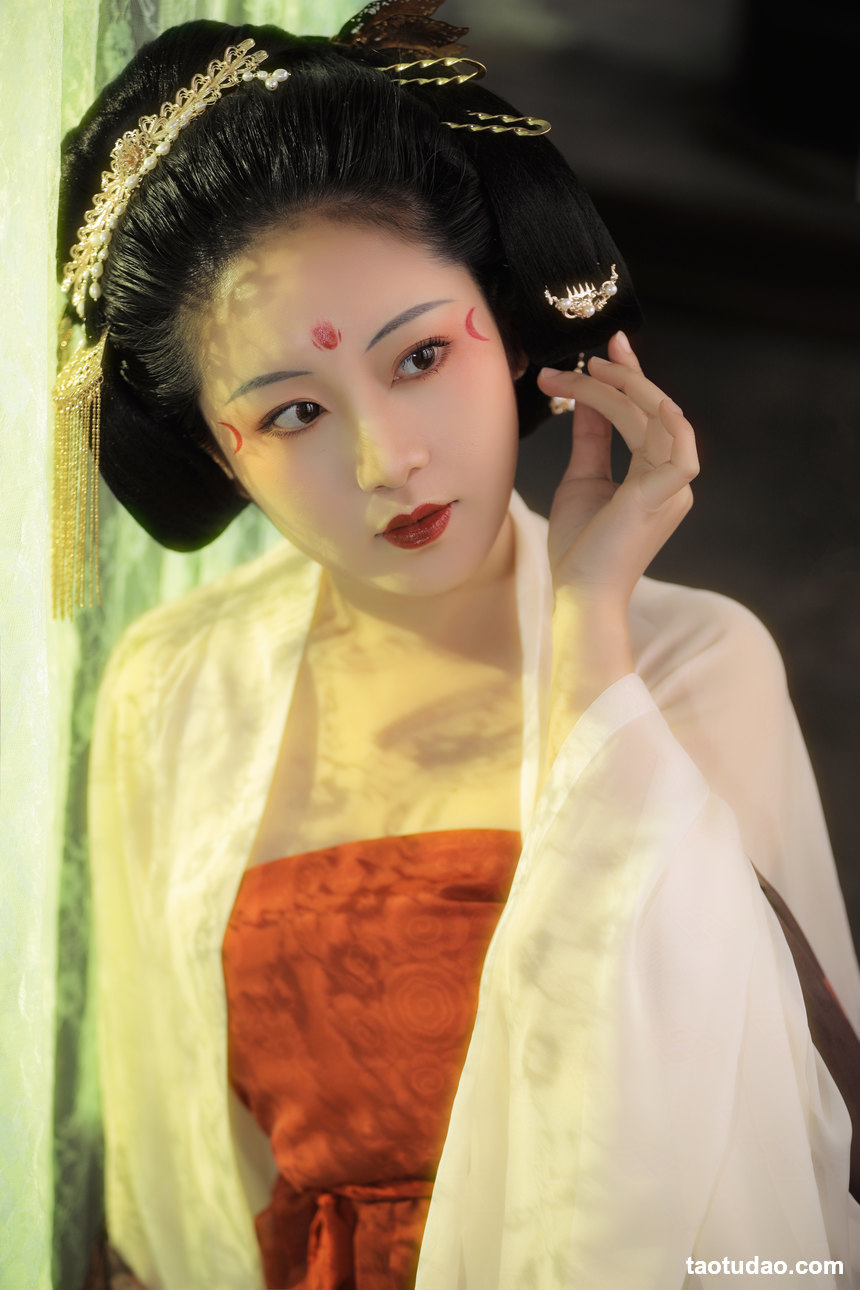 图片[2]-[YITUYU艺图语]2022.04.20 独醉 沉诗思[21+1P／231MB]-绅士图