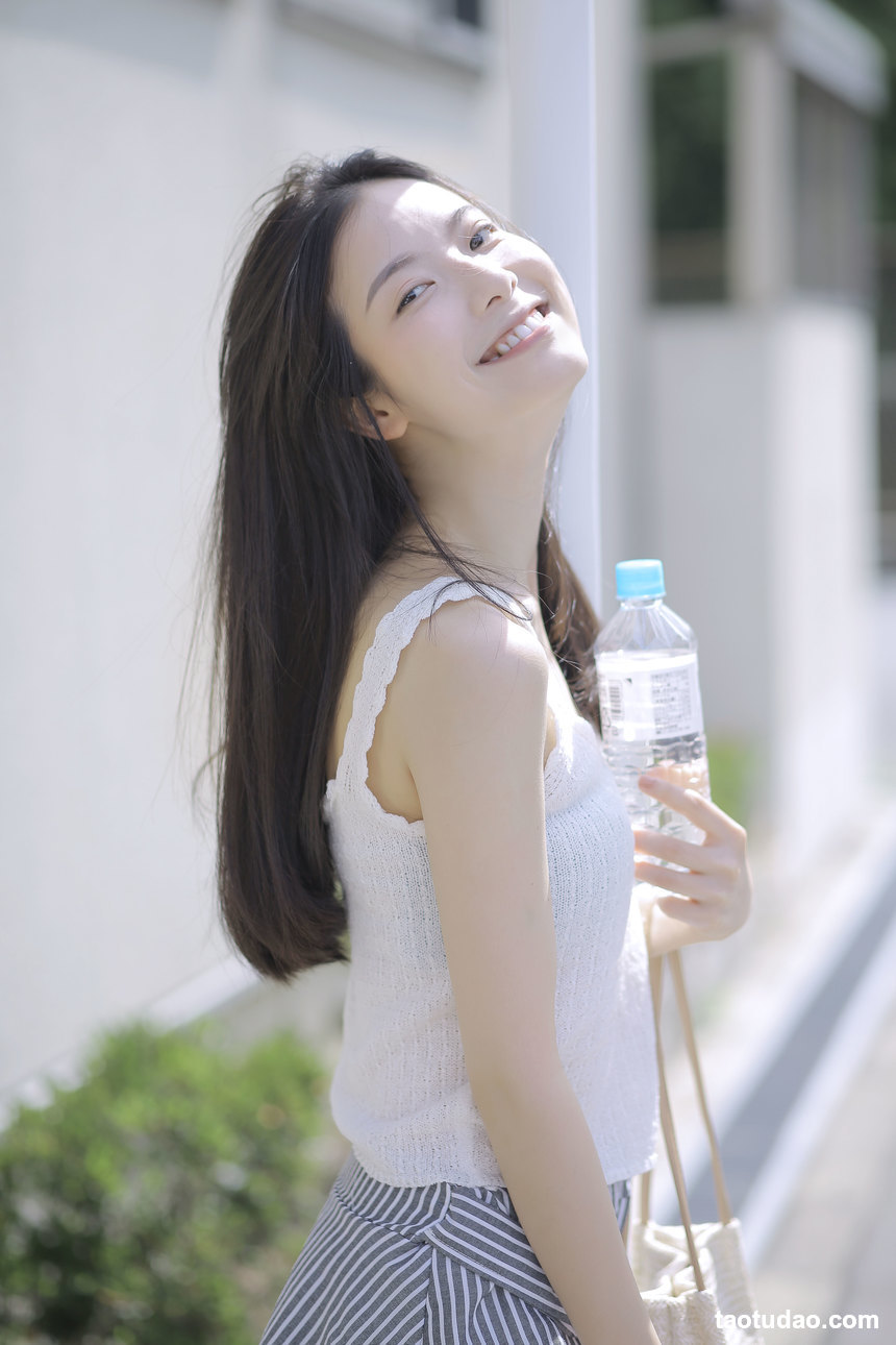 图片[4]-[YITUYU艺图语]2022.05.04 治愈女孩的笑容 偲偲[21+1P／46.1MB]-绅士图