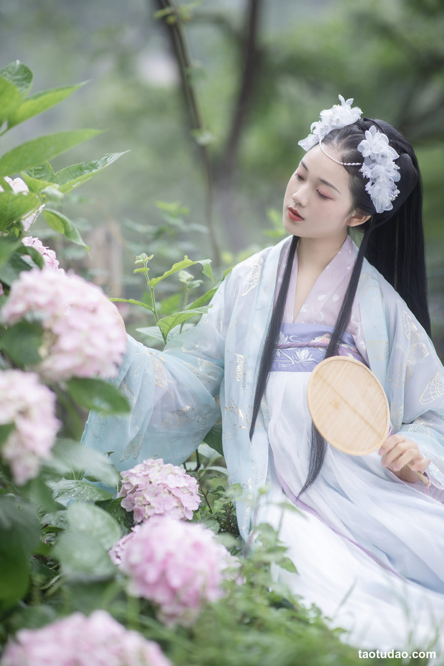 图片[3]-[YITUYU艺图语]2023.04.23 不知春 秋哒哒–[34+1P／460MB]-绅士图